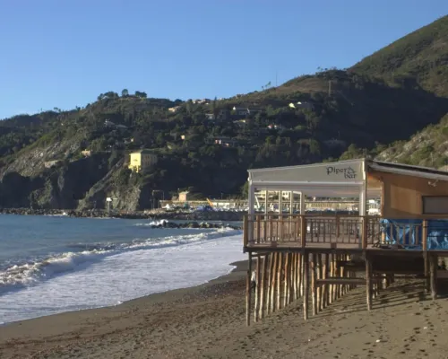 Affittacamere Il Borgo Hotels in Levanto