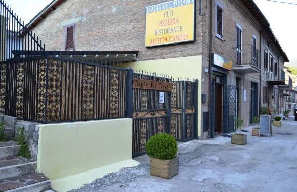 魔法圖朗諾酒店