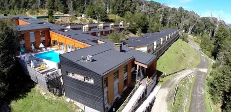 Montaña Resort Отели в г. Лос Лагос