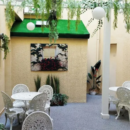 Hotel des Arts