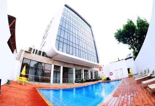 Hotel Ekuikui I - 4-Star