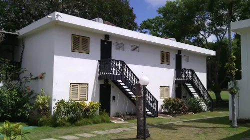 Moonshine 316 Rockley Golf Club - Homestay