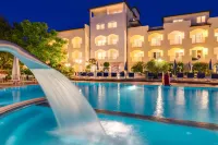 運動及住宿酒店