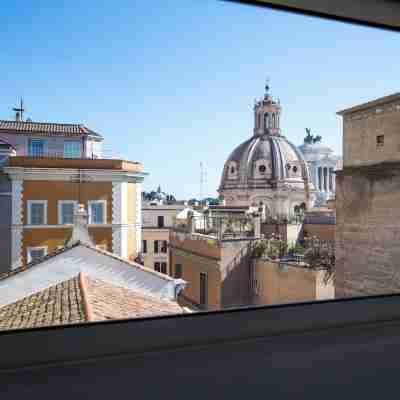 Rent in Rome - Flo's Apartment Others