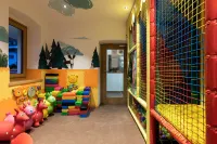Hotel B&B Feldmessner Hotels in Riscone
