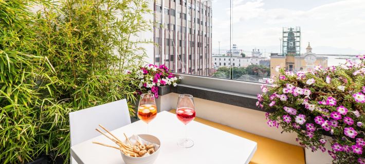 B&BCortese Hotels in Naples
