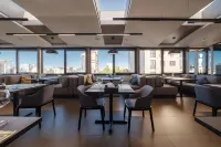 Ambassador Hotel - breakfast