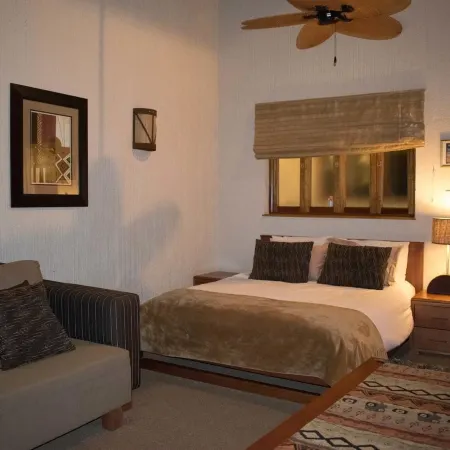 Legend Safaris - Kruger Park Lodge