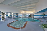 Comfort Suites Chincoteague Island Bayfront Resort - Family