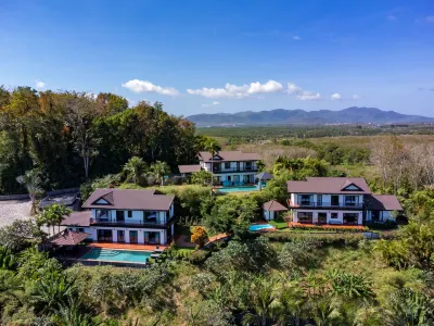 Picturesque 4Br Cape Yamu  Pool Villa Hotels in Boat Lagoon