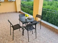 Room in B&B - B&b Villa Chiara Trappitello Taormina فنادق في Trappitello