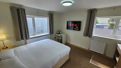 Homefield Lodge Hotel di 