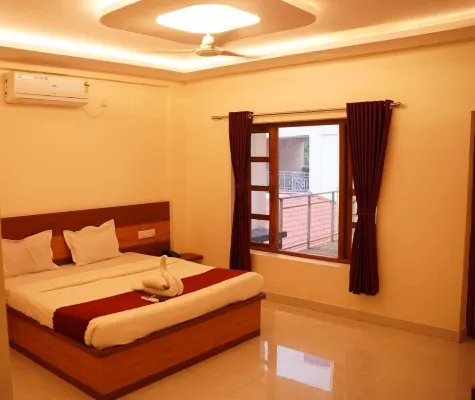 Hotel Nagavkars Palace Hotel a Revdanda