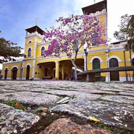 Central Park Flat Residence - Home Time Отели рядом с достопримечательностью «CentroSul - Centro de Convencoes de Florianopolis»