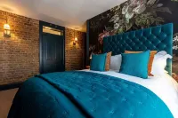 더 레드 라이온