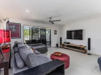 Beachside Escape by Cottonwood