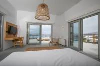 Melidonia Suites - Airport Shuttle
