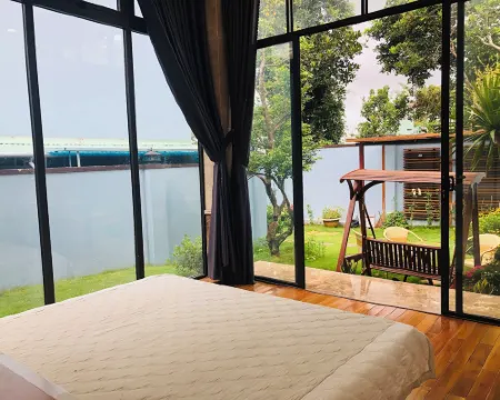 The Stay Home Pleiku Hotels in Phu Dong