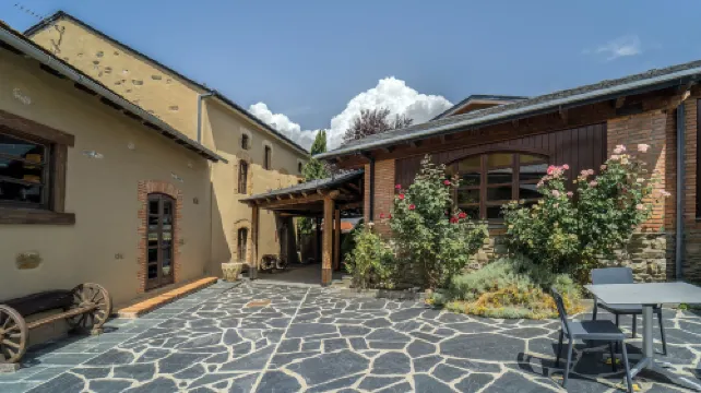 Fonda dels Pics - Inns