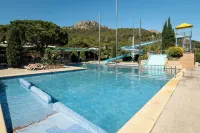 Camping Castell Montgri Hotel a Gualta