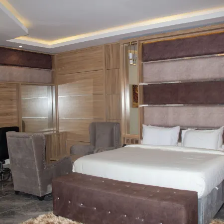 Ceedapeg Hotels