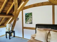 Peaceful Nature Retreat in Othery Hotels in Bridgwater
