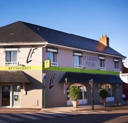 Logis Hotel le Laurier Fleuri Hotels in Vertou