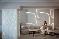 마리 호텔 & 마리 로열 스위트