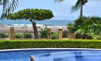 Acqua Residences - Housity