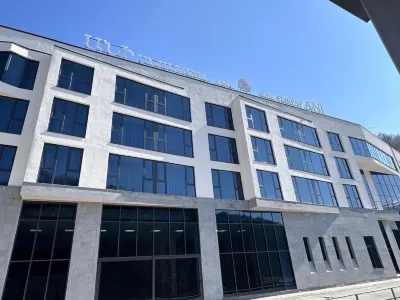 Ani Forest Hills Hotel and Resort Hoteles en 