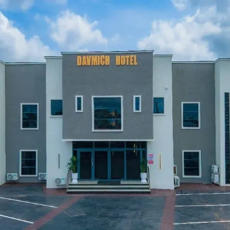 DavMich Hotel