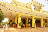 Phimai Buri Apartment Hotels in Phimai District