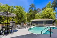 Spark by Hilton Bluffton Hilton Head Island - Pools