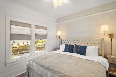 ONLY 1 MIN WALK TO DOWNTOWN MOUNT DORA