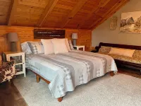 Owl’s Hollow - Stunning Brow View