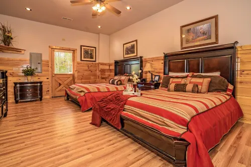2025 GOING FAST! OPEN FOR '26 Booking! 11 BDS 13 BA+ Thtr Rm Game Rm Dbl Kitchen