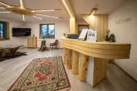 Chalet Margoni Hotels in Canazei