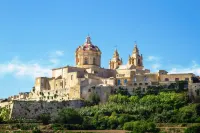 Luxury Apartment in Gzira close to Sliema 3 BR Apartment Sleep 8