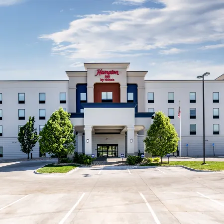 Hampton Inn Omaha/West Dodge Road (Old Mill)