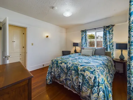 Plaza Casita *Close to Town*