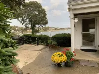 Buzzard's Bay Estate with Ocean Front Hotels near Shell Point Beach