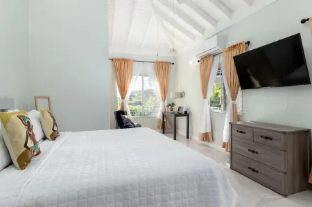 Draxhall Beach Access Gated Community Full Air Con