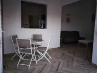 Palm paradise SEASONAL RENTAL