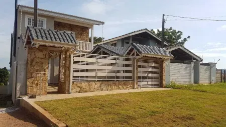 Country House in Atibaia, Heated Pool, SPA, Mini Course, 16 persons or + Отели рядом с достопримечательностью «Ghost Hotel Paintball e Airsoft Atibaia»