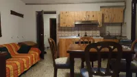 LARGE APARTMENT BETWEEN LAKE & MOUNTAINS