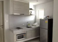 Chelona 1BR Pool View