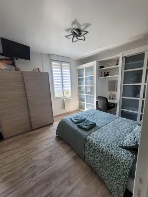 Small countryside in the city 勒芒住宿飯店