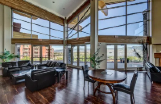 ONE BEDROOM CONDO WITH GORGEOUS LAKE VIEWS AND WORLD CLASS AMENITIES