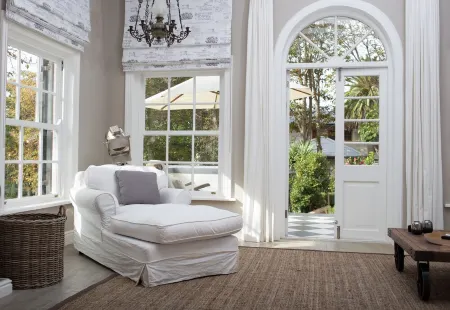 Romantic hideaway with Mountain Views