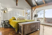 Luxury Chalet, Best Views in Virginia